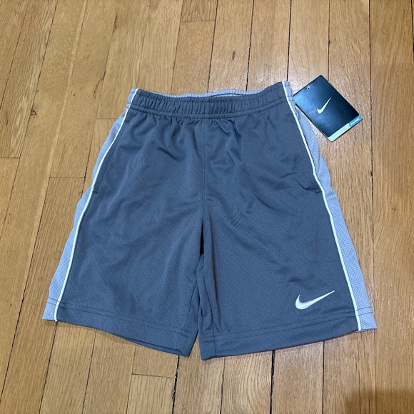 Nike Other - Boys Nike Shorts Size 5 New With Tags